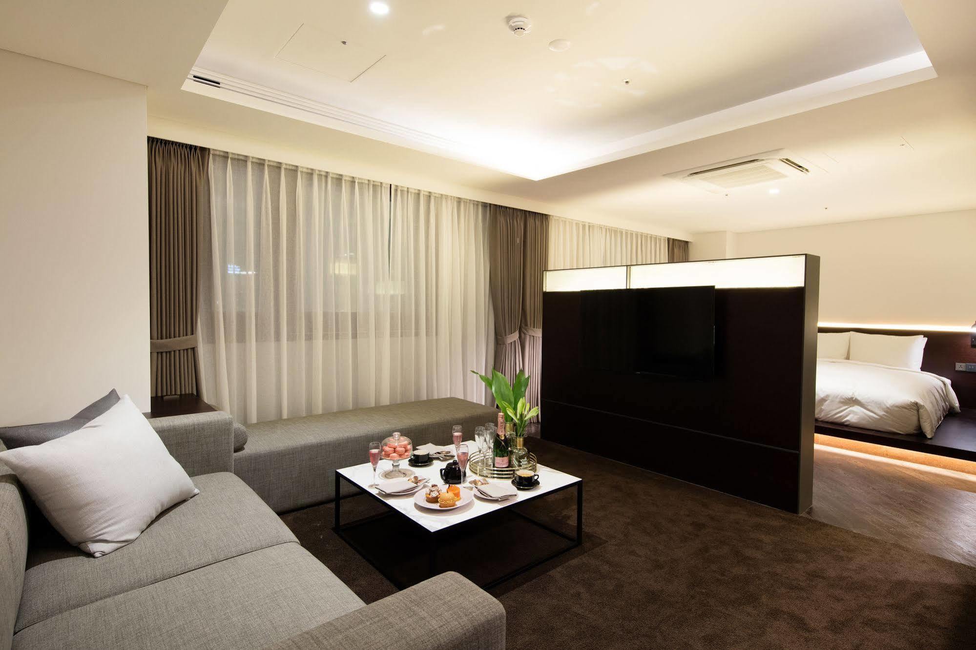 Hotel Glad Live Gangnam Seul Zewnętrze zdjęcie